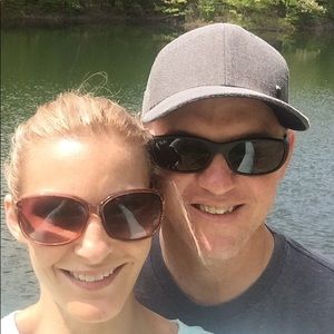 Meet your Posher, Mark and ALesha.